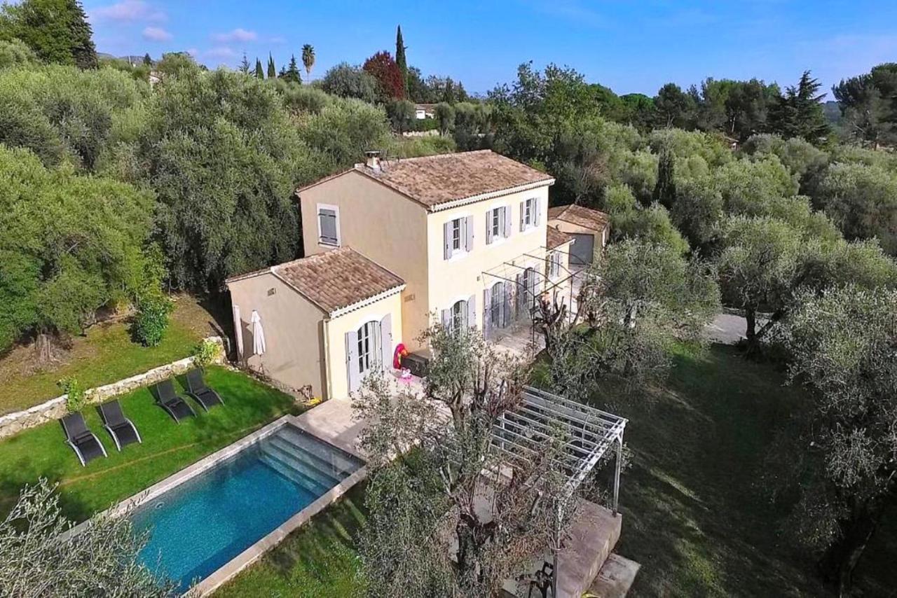 La Bastide Aux Oliviers Hotel Tourrettes-sur-Loup Luaran gambar