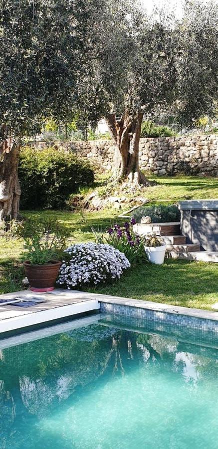 La Bastide Aux Oliviers Hotel Tourrettes-sur-Loup Luaran gambar
