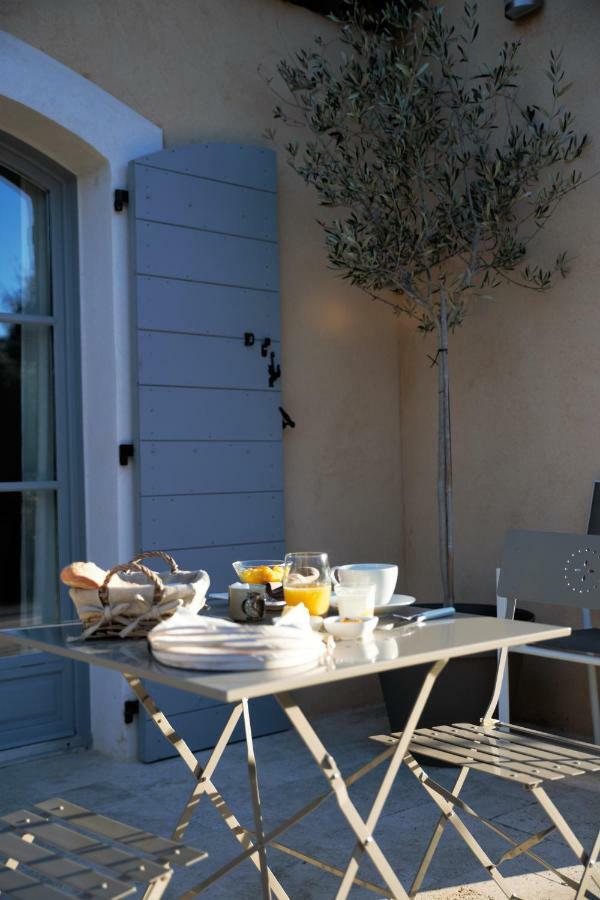 La Bastide Aux Oliviers Hotel Tourrettes-sur-Loup Luaran gambar